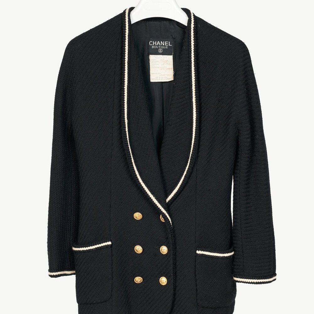 Chanel Boutique 80's Black Wool-Tweed Double-Breasted Blazer
